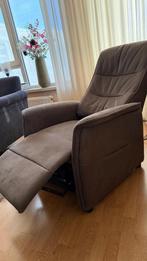 Relaxfauteuil, 2 motorig met sta op hulp, afstandsbediening., Ophalen, 75 tot 100 cm, Zo goed als nieuw, Stof