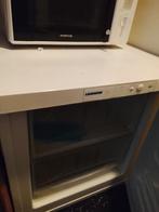 Een vriezer doet t nog goed wij gebruiken m niet meer, Witgoed en Apparatuur, Magnetrons, Combimagnetron, Minder dan 45 cm, Hete lucht