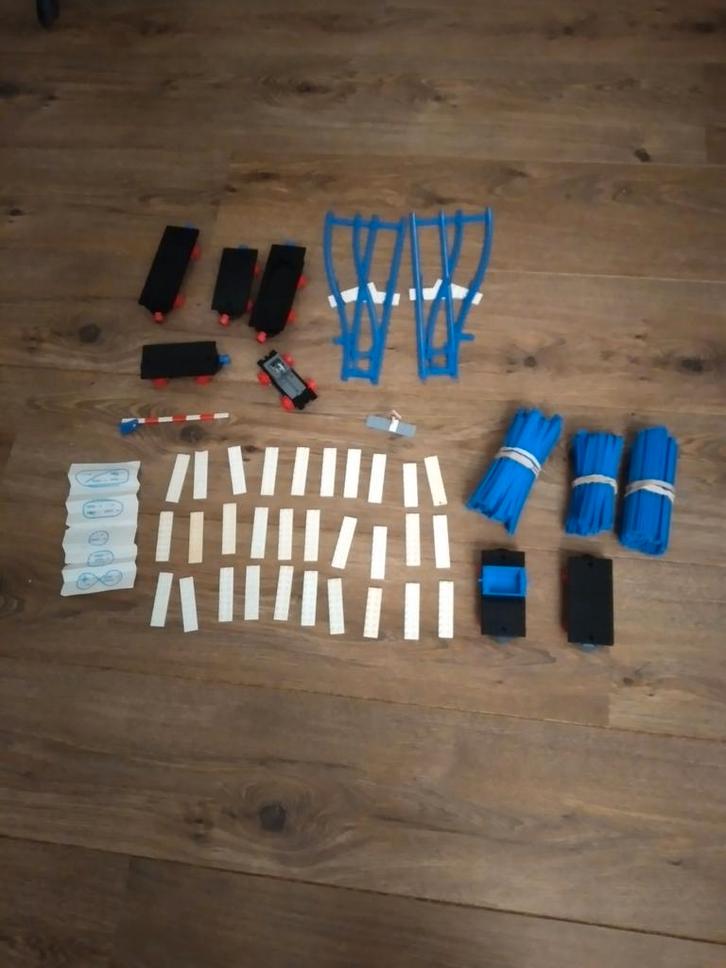 Restant Lego trein railsen met wagons onderstellen., Kinderen en Baby's, Speelgoed | Duplo en Lego, Gebruikt, Lego, Losse stenen