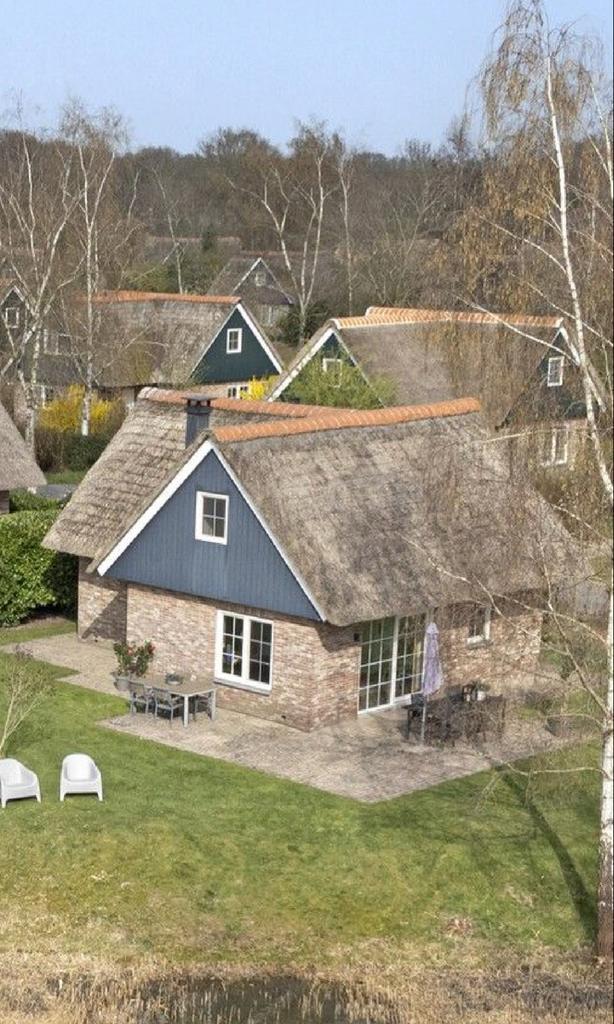 TIJDELIJK te huur: woning met vier slaapkamers bij Steenwijk, Huizen en Kamers, Kamers te huur, Zwolle, 50 m² of meer