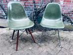 Original Herman Miller fiberglass design Eames vitra 60/70, Huis en Inrichting, Stoelen, Ophalen of Verzenden, Blauw
