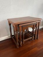 Sfeervolle vintage nesttafels – massief hout, klassiek desig, Ophalen of Verzenden, Gebruikt, Rechthoekig, Hout