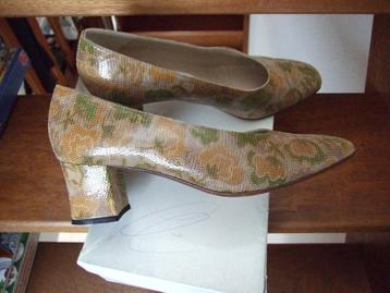 Fogarin zgan prachtige leren schoenen maat 40 beschikbaar voor biedingen