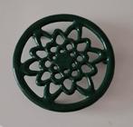 Kleine gietijzeren onderzetter groen, Antiek en Kunst, Curiosa en Brocante, Ophalen of Verzenden