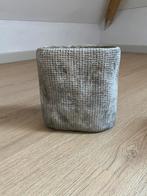 Landelijk sobere bloempot, Tuin en Terras, Bloempotten, Rond, Ophalen of Verzenden, Zo goed als nieuw, Aardewerk