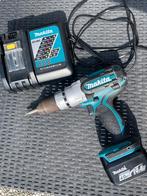 Makita BHP444. 14,4 V Klopboor-/schroefmachine 4,0 Ah accu, Doe-het-zelf en Verbouw, Gereedschap | Boormachines, Ophalen, Gebruikt