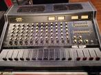 Yamaha EM300 mixer met flightcase, Muziek en Instrumenten, Mengpanelen, Ophalen, Gebruikt, 10 tot 20 kanalen, Microfooningang