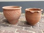 Terracottapotten bewerkt 2 stuks, Ophalen, Rond, Zo goed als nieuw, Minder dan 25 cm
