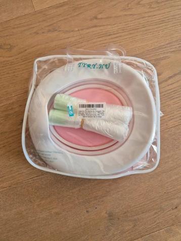 Foldable kid's potty pink beschikbaar voor biedingen