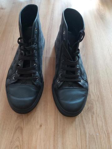Schoenen gucci 42 origineel  beschikbaar voor biedingen