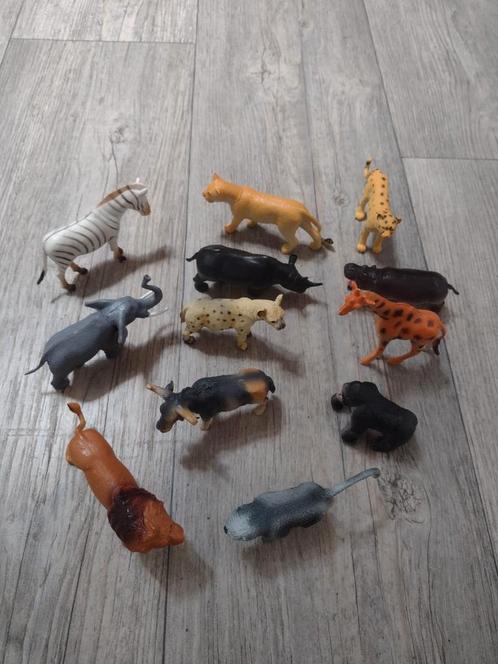 Speelgoed Dieren Set - 12 stuks, Kinderen en Baby's, Speelgoed | Actiefiguren, Gebruikt, Ophalen