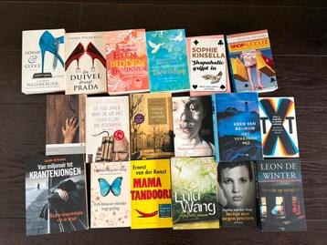 Diverse boeken, 18 in totaal beschikbaar voor biedingen