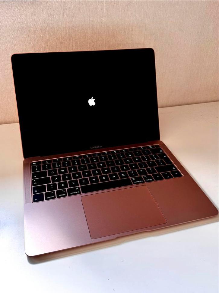 MacBook Air 2019 - Gold - Goede Staat!, Computers en Software, Apple Macbooks, Gebruikt, MacBook Air, 13 inch, 2 tot 3 Ghz, 128 GB of minder