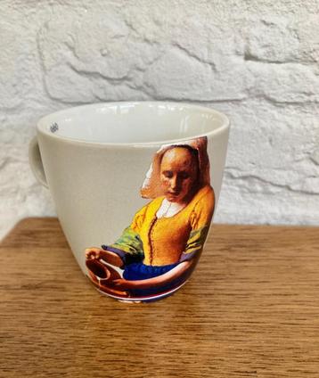 5 x Douwe Egberts: "melkmeisje",  "Enschede" en "koeien".  beschikbaar voor biedingen