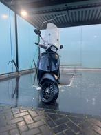 Vespa Sprint Notte 2019, Fietsen en Brommers, Scooters | Vespa, Ophalen, Gebruikt