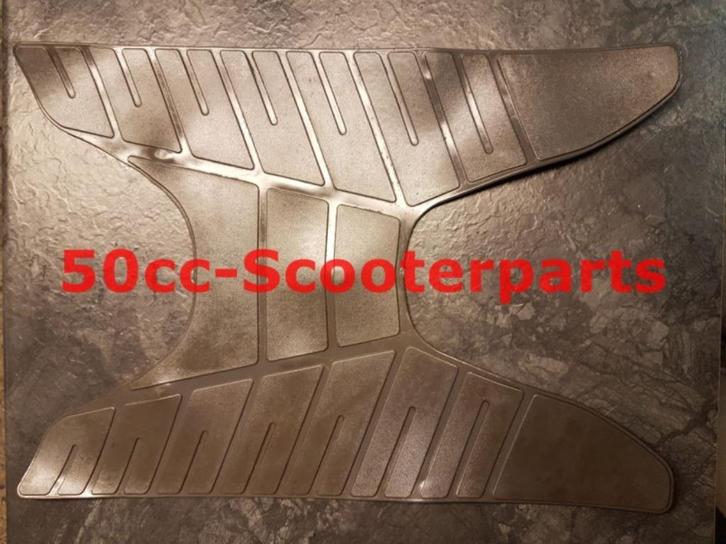 Treeplank Rubber Sym Jet Basix 64320-Kbn-900-Ka Gebruikt, Motoren, Tuning en Styling, Ophalen of Verzenden