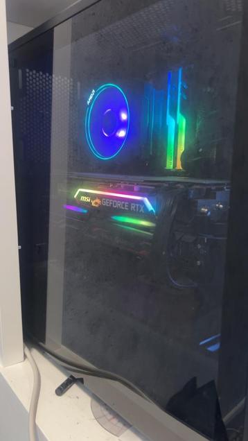 Gaming pc. Zsm weg beschikbaar voor biedingen