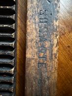 Oude Houten Sigarenpers, Ophalen