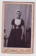 cdv klederdracht zeeuws, walcheren, foto Henning, Verzamelen, Verzenden, Voor 1940, Klederdracht, Foto