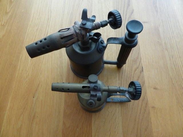 2 antieken koperen Verfafbranders, Antiek en Kunst, Ophalen of Verzenden, Koper