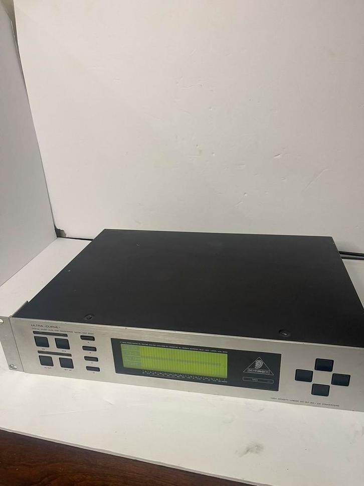 Behringer Ultra Curve DSP-8000 Equalizer, Audio, Tv en Foto, Professionele Audio-, Tv- en Video-apparatuur, Gebruikt, Audio, Ophalen of Verzenden