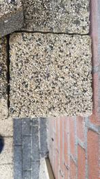 Gratis 41 gewassen grindtegeltjes 15x15 beige, Ophalen, Zo goed als nieuw, 10 m² of meer, Beton
