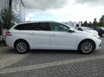 Peugeot 308 SW 1.2 PureTech Blue Lease Premium € 7.999,00, Auto's, Stof, 1199 cc, Wit, Origineel Nederlands