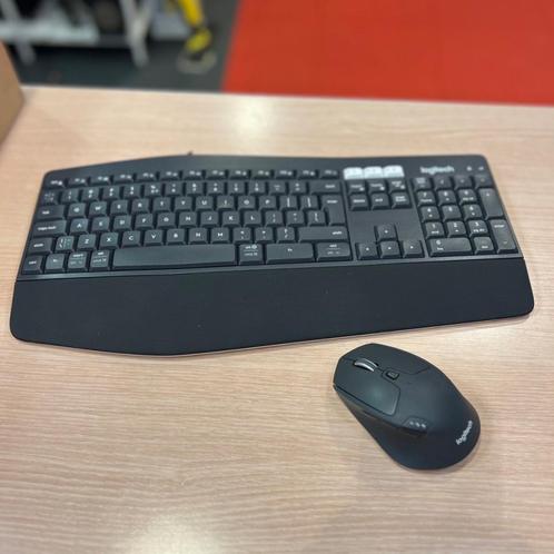 Logitech MK850 Mouse + Keyboard in nette staat, Computers en Software, Toetsenborden, Zo goed als nieuw