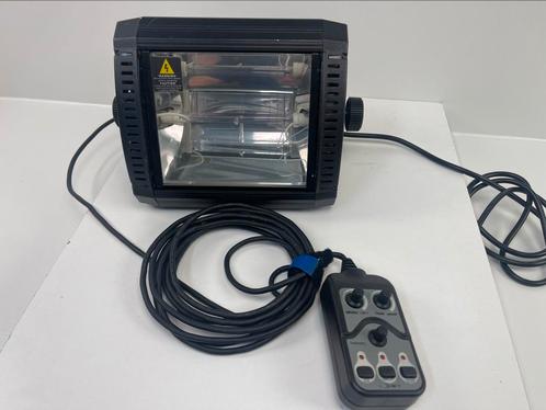 SHOWTEC THUNDER STROBE 300WATT + Afstandsbediening KNALLER, Muziek en Instrumenten, Licht en Laser, Zo goed als nieuw, Licht, Stroboscoopeffect