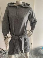 Sandro jurkje met mouwen als riem maat 40, Kleding | Dames, Maat 38/40 (M), ., Sandro, Ophalen of Verzenden