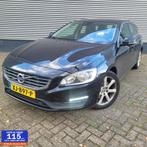 Volvo V60 2.0 D3 Nordic+, Auto's, Gebruikt, Euro 6, 4 cilinders, Lichtsensor