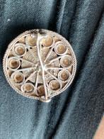 Antieke zilveren zeeuwse knoop, Ophalen of Verzenden, Zilver
