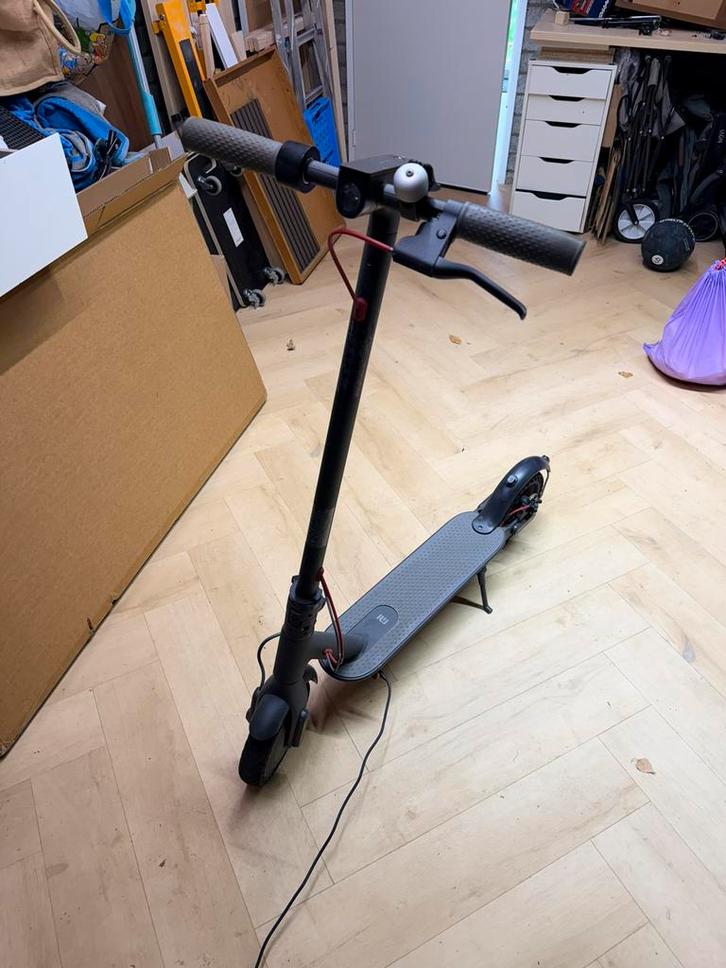 Xiaomi M365 Electrisch Step, Fietsen en Brommers, Steps, Zo goed als nieuw, Elektrische step (E-scooter), Ophalen