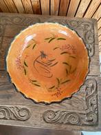 Keramieken zalmroze schaal, fruitschaal op voet, Antiek en Kunst, Antiek | Keramiek en Aardewerk, Ophalen of Verzenden