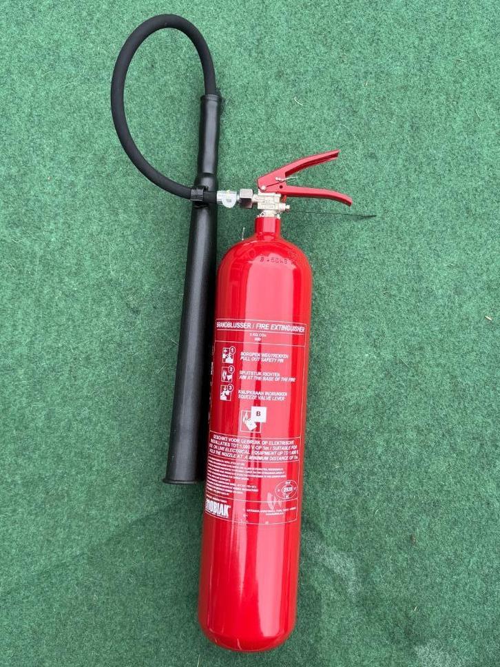 CO2 Blusser nieuw, Huis en Inrichting, Brandblussers en Brandkasten, Nieuw, Brandblusser, Ophalen of Verzenden