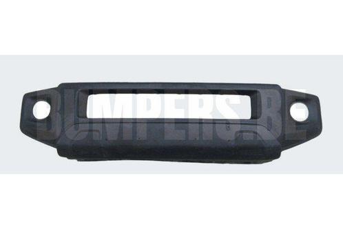 Bumper Suzuki Jimny 18- Voorbumper Q6300, Auto-onderdelen, Carrosserie en Plaatwerk, Bumper, Voor, Gebruikt, 6 maanden garantie