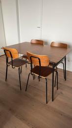 Vintage Eettafel met 4 Stoelen, Huis en Inrichting, Tafels | Eettafels, Ophalen, 100 tot 150 cm, 50 tot 100 cm, Zo goed als nieuw