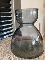 Vaas smoke (grijs )glas, Ophalen of Verzenden, Zo goed als nieuw