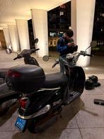 Agm Joy Scooter Blauwekenteken, Ophalen, Zo goed als nieuw, Benzine, Overige merken