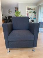 2 Donkergrijze Fauteuils met Chromen Poten, Huis en Inrichting, Fauteuils, Ophalen, 75 tot 100 cm, Zo goed als nieuw, 75 tot 100 cm