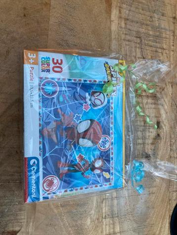 Nieuwe Spider-Man Puzzel - 30 Stukjes beschikbaar voor biedingen