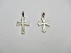 2 Paarlemoer Kruisje hangers kleur wit p.p.st. € 1,50, Overige materialen, Wit, Zo goed als nieuw, Kruis of Symbool