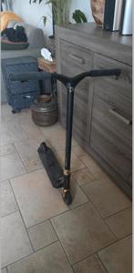 Root Industries Invictus Stuntstep, Fietsen en Brommers, Steps, Ophalen, Gebruikt, Overige typen, Root Industries Invictus Stuntstep