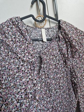 H&m blouse met ruffle kraag | bloemetjes blouse | maat xs beschikbaar voor biedingen