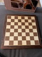 Houten schaakspel met magnetische stukken, Ophalen of Verzenden, Zo goed als nieuw