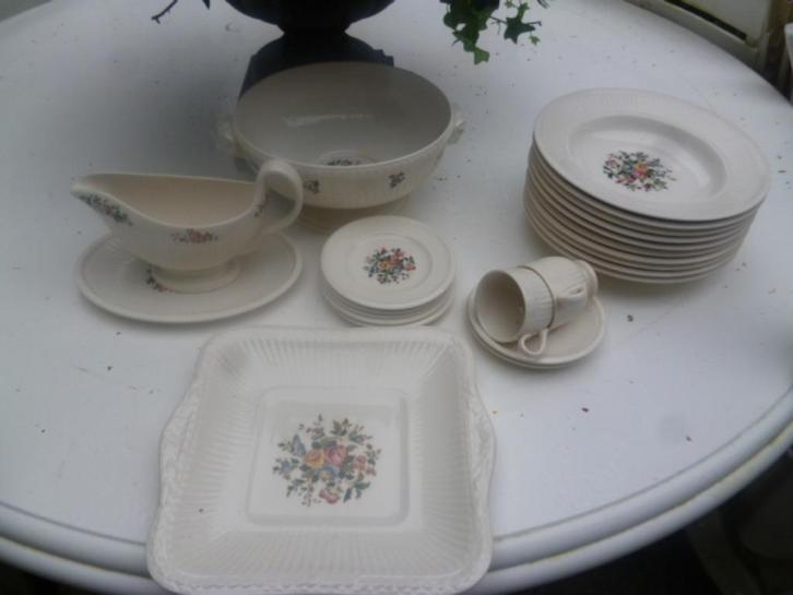 Wedgwood Conway van alles wat, Huis en Inrichting, Keuken | Servies, Nieuw, Overige typen, Wedgwood, Aardewerk, Ophalen of Verzenden