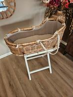 Zgan prachtig wiegje wieg baby bedje met koeka rotan, Kinderen en Baby's, Babywiegjes en Ledikanten, Ophalen, Zo goed als nieuw