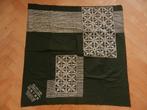Batik doek / kleed gestreept en floraal, Chinees merk 92x92, Antiek en Kunst, Antiek | Kleden en Textiel, Ophalen of Verzenden