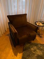 Fauteuil metalen frame met bruine bekleding, Huis en Inrichting, Fauteuils, Ophalen, Zo goed als nieuw, 75 tot 100 cm, 50 tot 75 cm