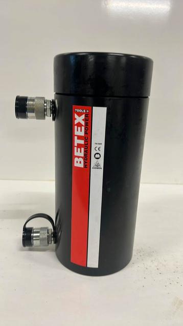 Betex cilinder NDAC756. Staal, dubbelwerkend 75T beschikbaar voor biedingen